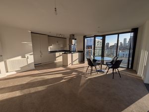 Photo 5- click for photo gallery